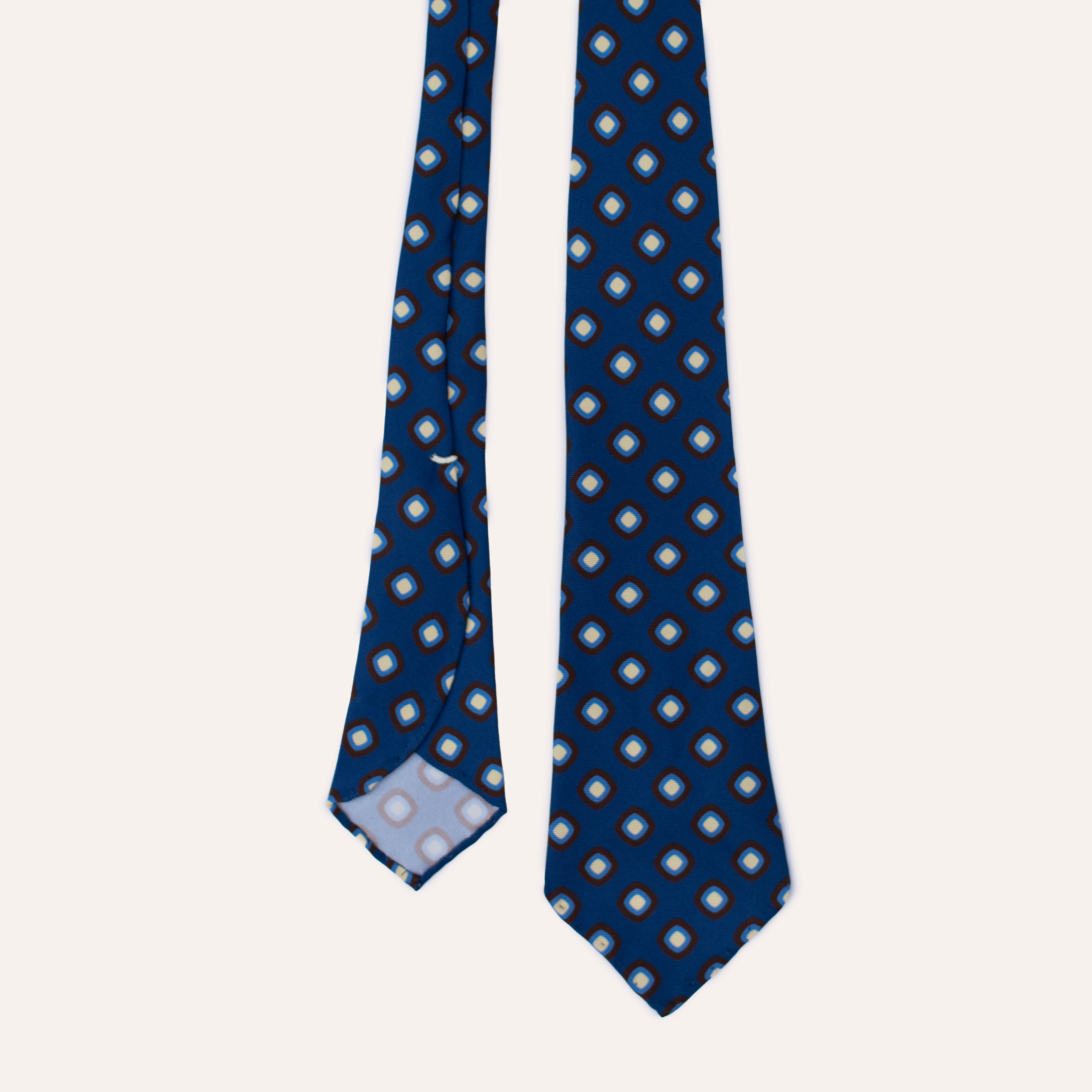 Corbata de seda laminada a mano de 36 oz con estampado cuadrado redondeado azul