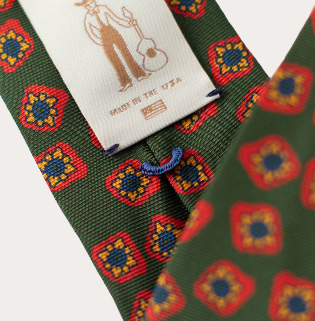 Green Abstract Flower Print 36oz Hand Rolled Silk Necktie